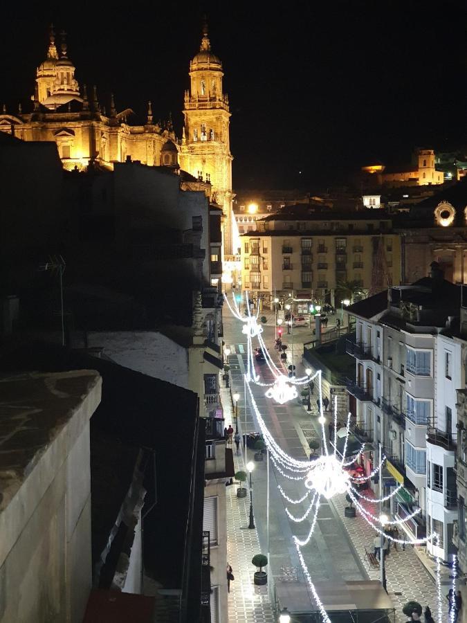 Atico Singular En El Centro Historico. Jaén Exterior photo